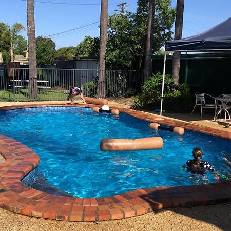 Tamworth Central Motel Bagian luar foto